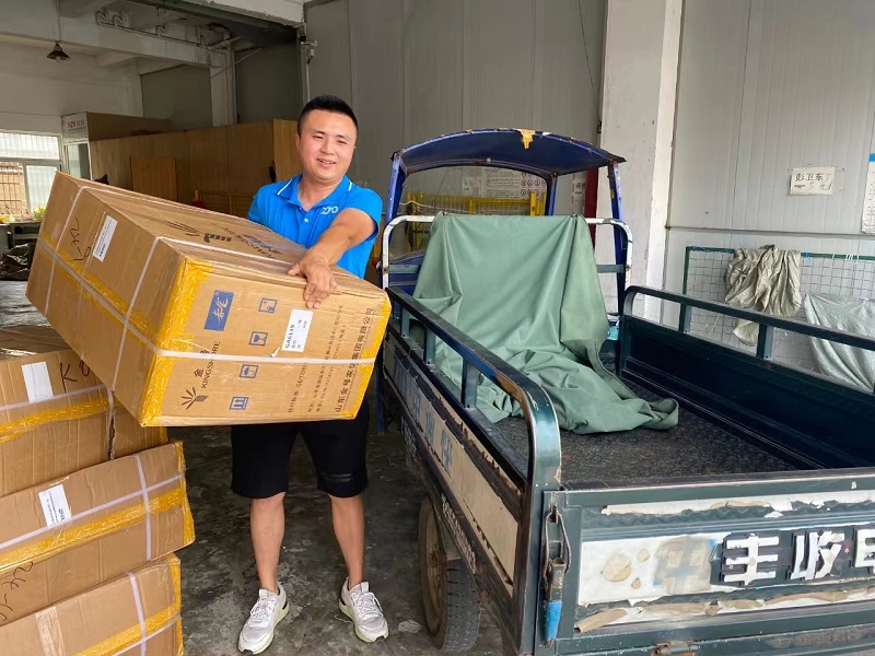 我是黨員我?guī)ь^，我的崗位我負(fù)責(zé)——物流人的承諾與擔(dān)當(dāng)